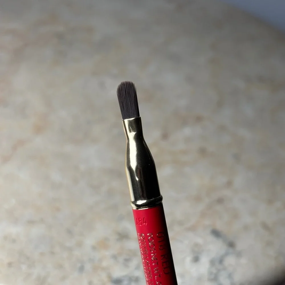 Estee Lauder Double Wear 24H Stay in Place Lip Liner‎ 018 Red Full Size